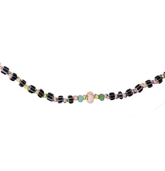 COLLIER CANDIES PERLES AFRICAINES NOIR & BLANC